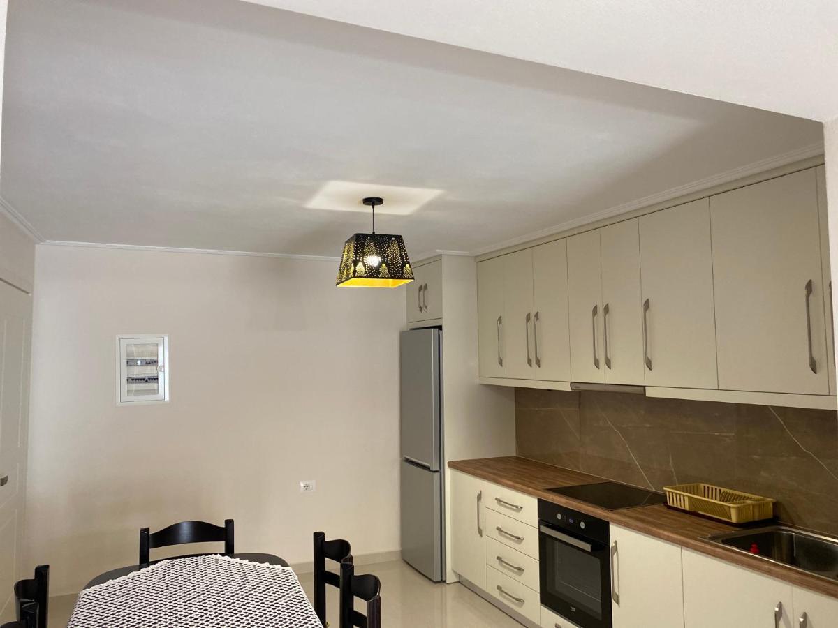 סרנדה Ersid Apartaments In The Centre מראה חיצוני תמונה
